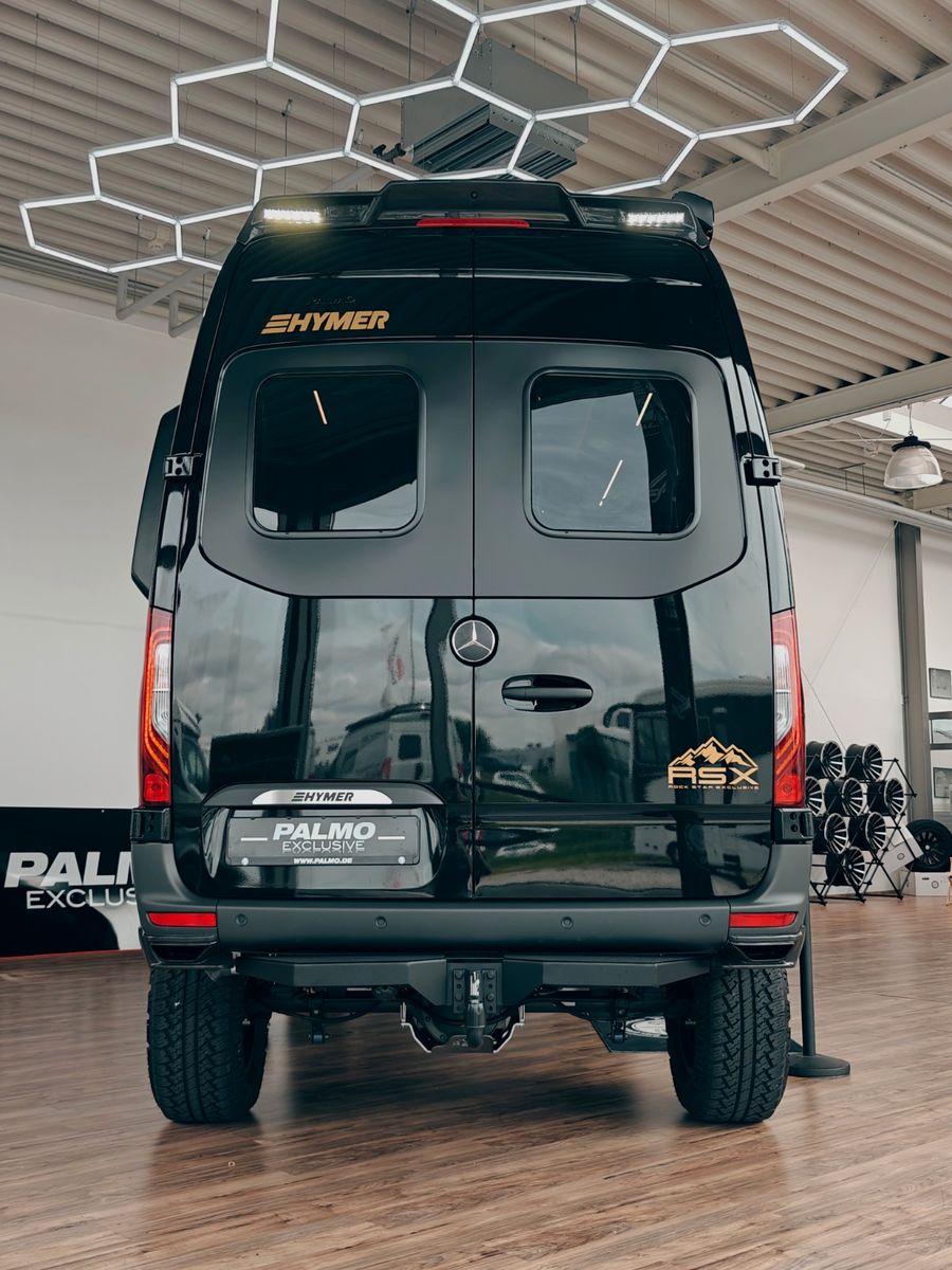 Fahrzeugabbildung HYMER / ERIBA / HYMERCAR GRAND CANYON S MB 600 4x4² RSX - TRIPLE CARBON