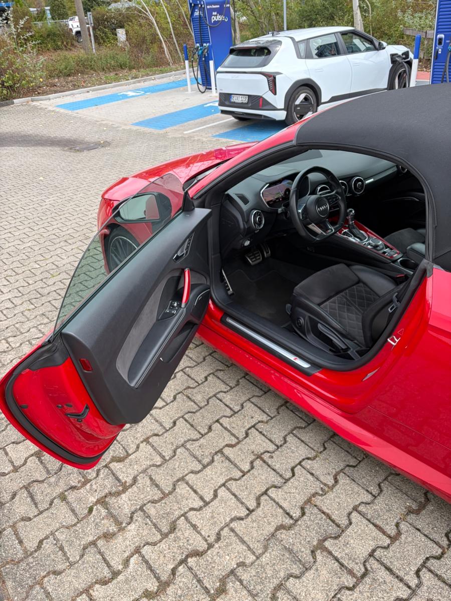 Audi TT Roadster 2.0 TFSI quattro - competition 