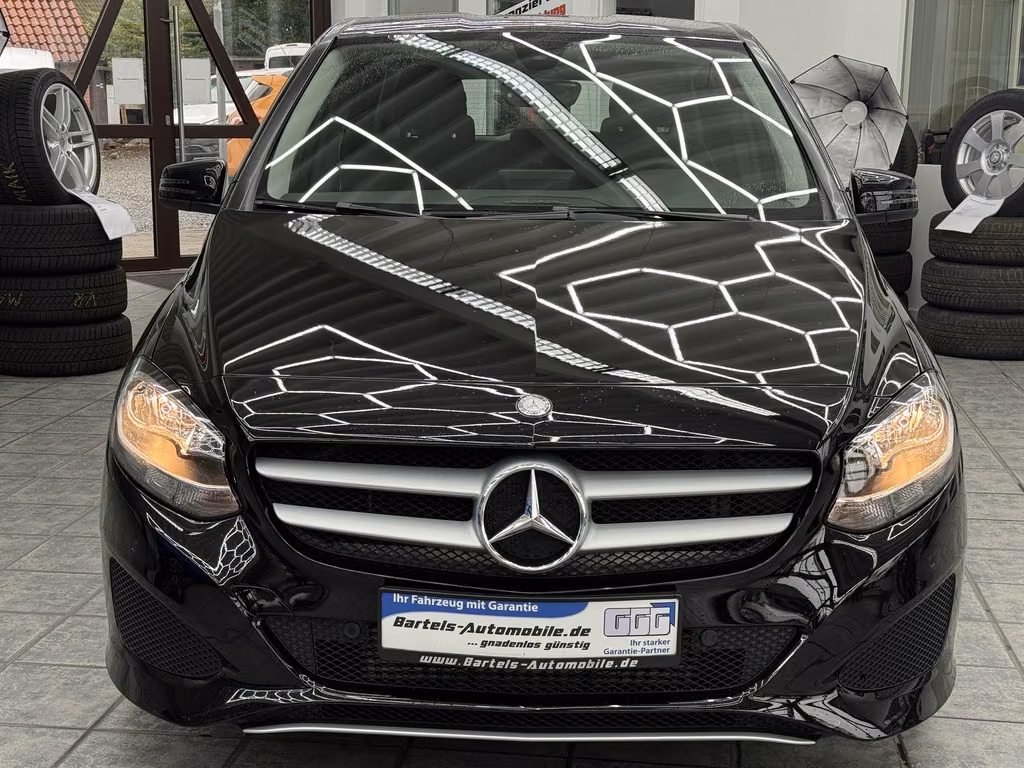 Mercedes-Benz B 220 CGI 4Matic, Navi, 7G-Tronic, AHK, Klima