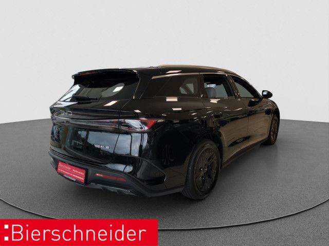 BYD SEAL 6
