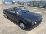 BMW 318i Cabrio - neues Verdeck plus Hardtop - BMW 318 aus 1993