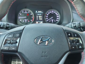 Hyundai Tucson N Line 4WD*DSG*AHK*LED*Navi*Kamera*SHZ*