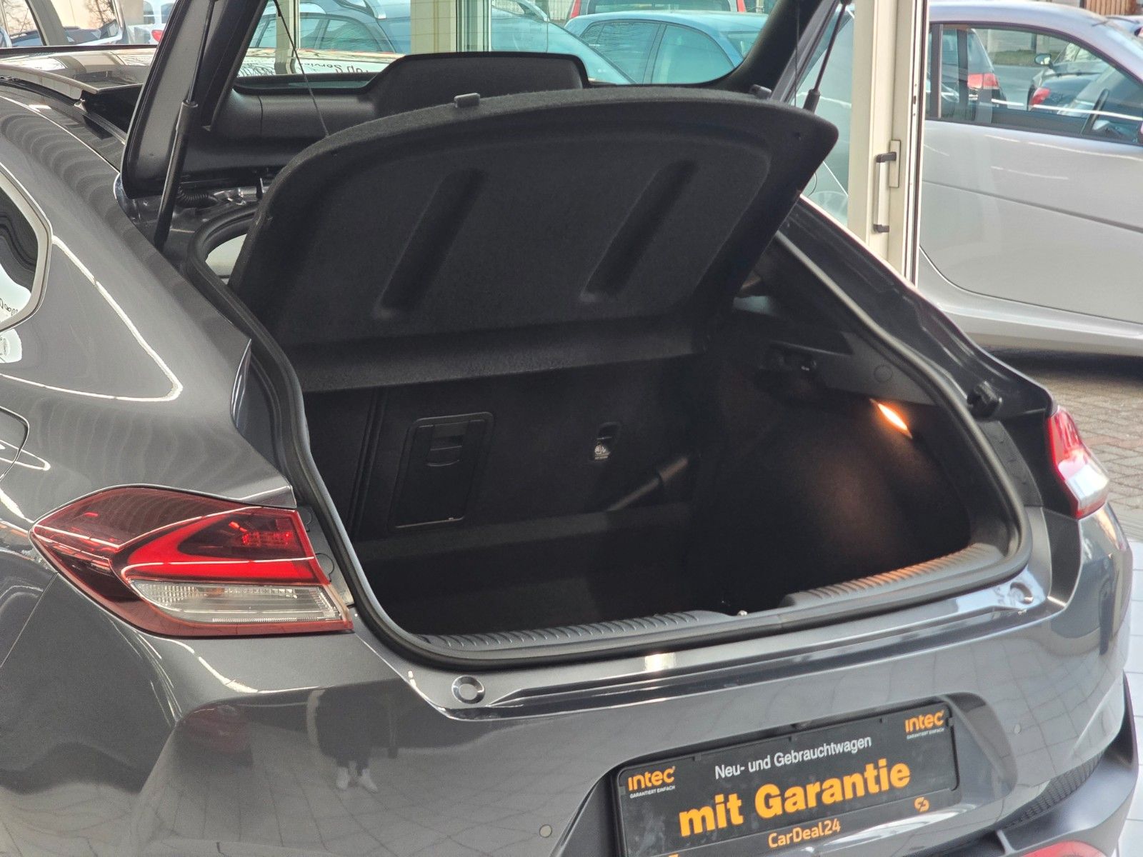 Hyundai i30N Fastback*SCHALTER*PANO*PERFORMANCE*99TKM* foto 16