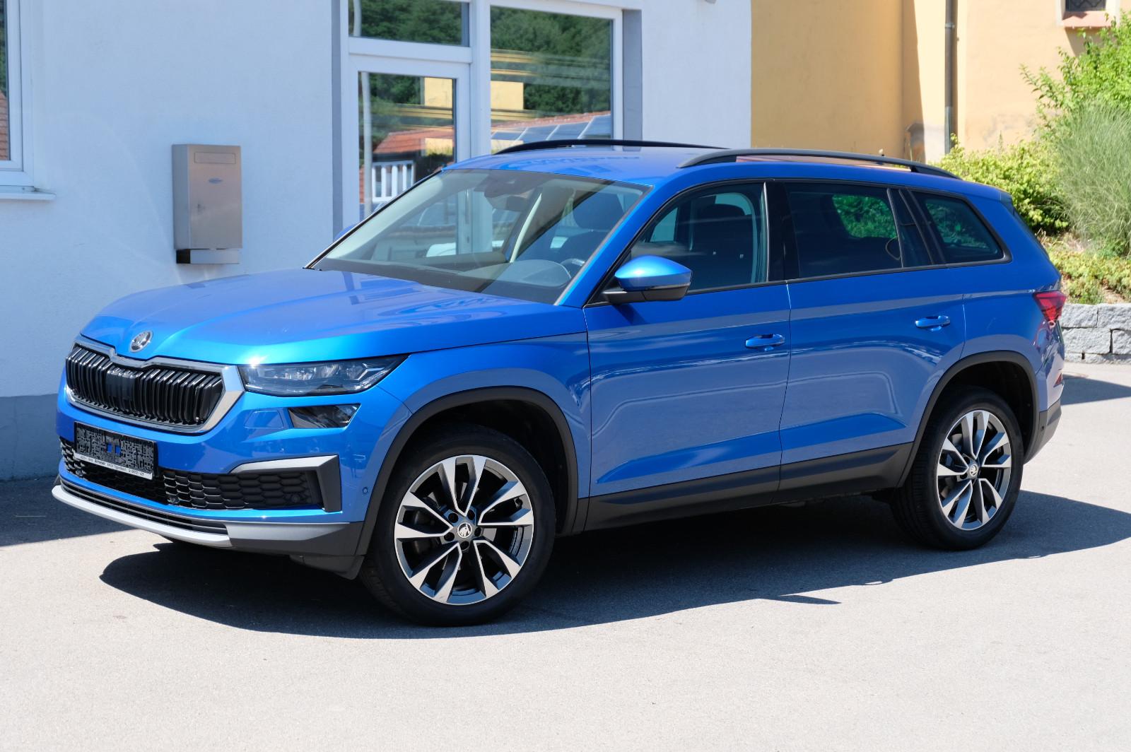 Skoda Kodiaq 2.0l TDI DSG TOUR ACC MATRIX AHK