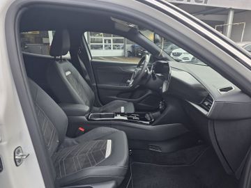 Bild 11 Opel Mokka 1.2 Ultimate Hybrid ACC/NAVI/SHZ+LHZ/PDC v