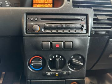 Opel Zafira 1.8 16V Comfort *TÜV NEU*7 Sitzer*