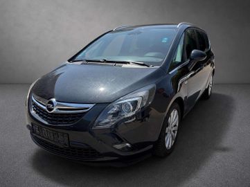 Opel Zafira Tourer - 1