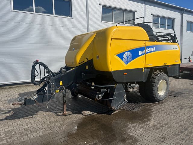 New Holland BB 9060 Crop Cutter 4RS