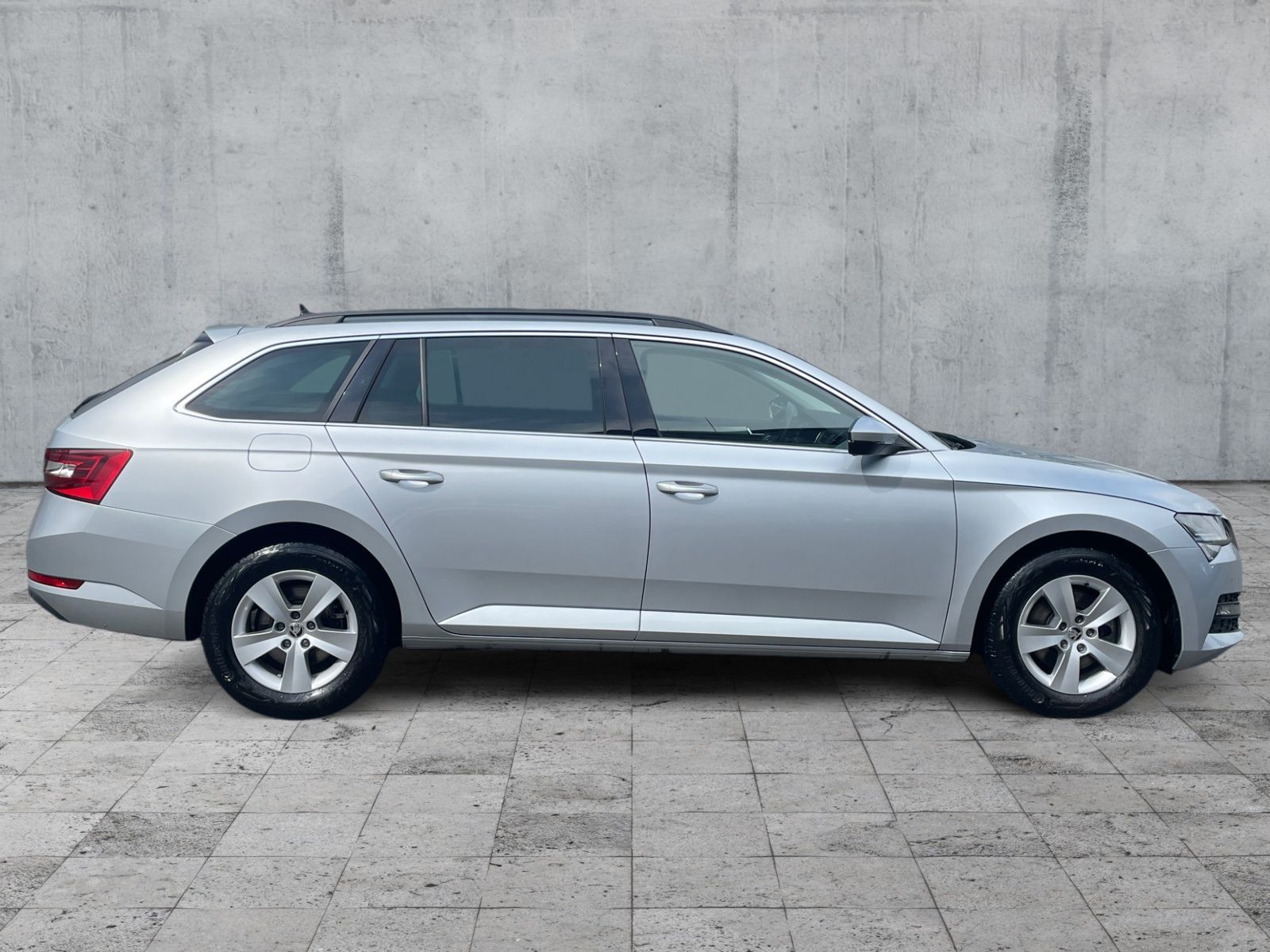 Skoda Superb - Bild 7