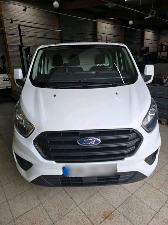 Image of Ford Transit Custom