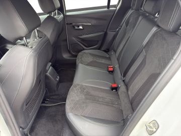 Peugeot 208 e GT Pack 136 50 kWh Navi+RFK+PDC+LED+Carpla