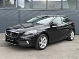 Volvo V40 Cross Country D3 Momentum/Bi-Xenon /Tempomat - gebrauchte Volvo bis 10.000 Euro