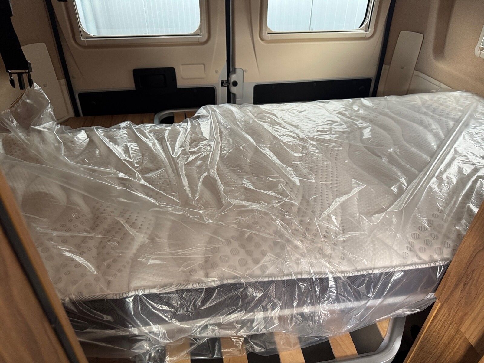 Fahrzeugabbildung Karmann Dexter 581 140 PS und Concept Paket