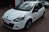 Renault Clio III Night and Day Navi 2.Hand HU & Insp.Neu - Renault Clio aus 2011: Night Day