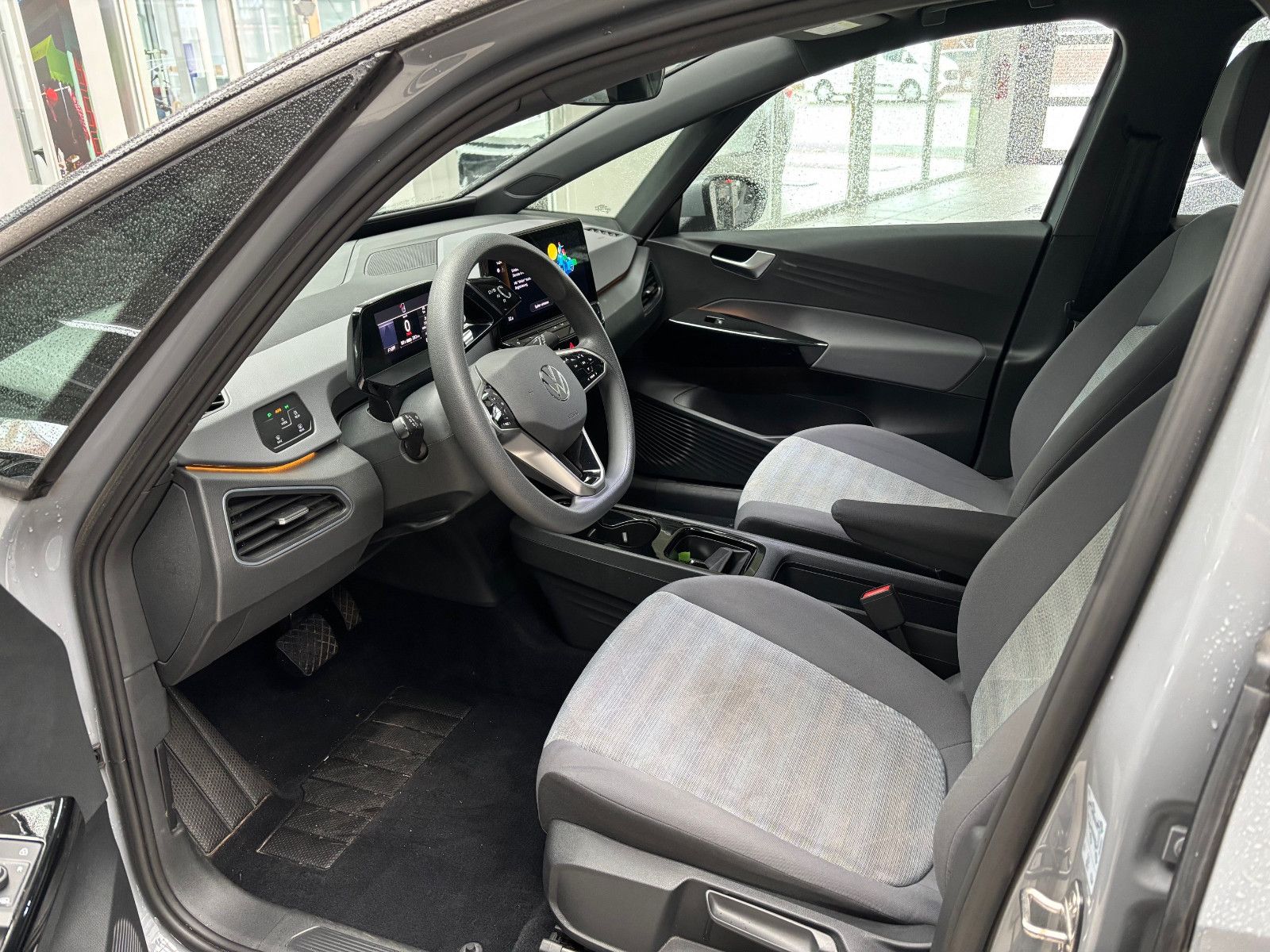 Fahrzeugabbildung Volkswagen ID.3 Pro 107 kW+LED+PDC+NAVI+ISOFIX+GJR