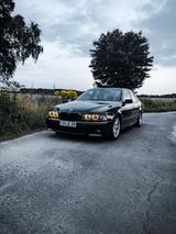 BMW E39 540i - BMW 540 aus 1996: 540i