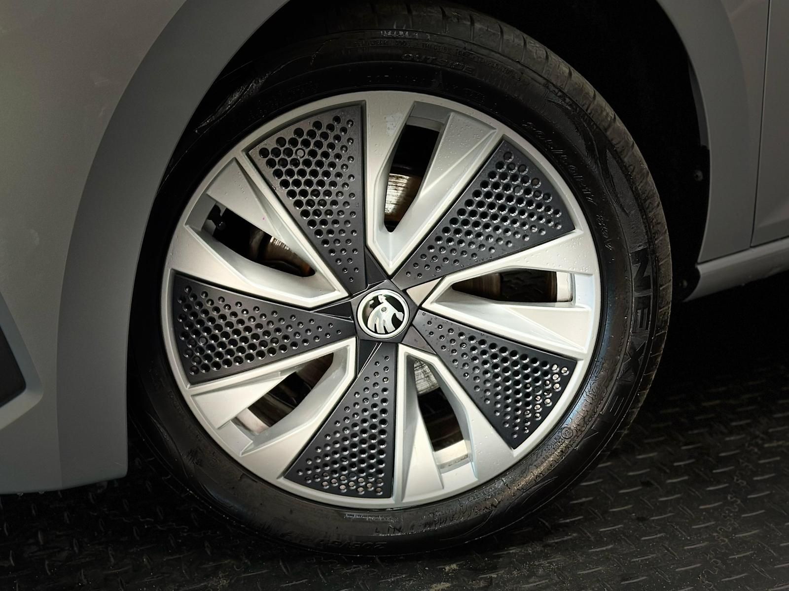 SKODA Scala 1.0TSI SELECTION LED#AHK#SHZ#LH#TEMPO#SPUR - Image 9
