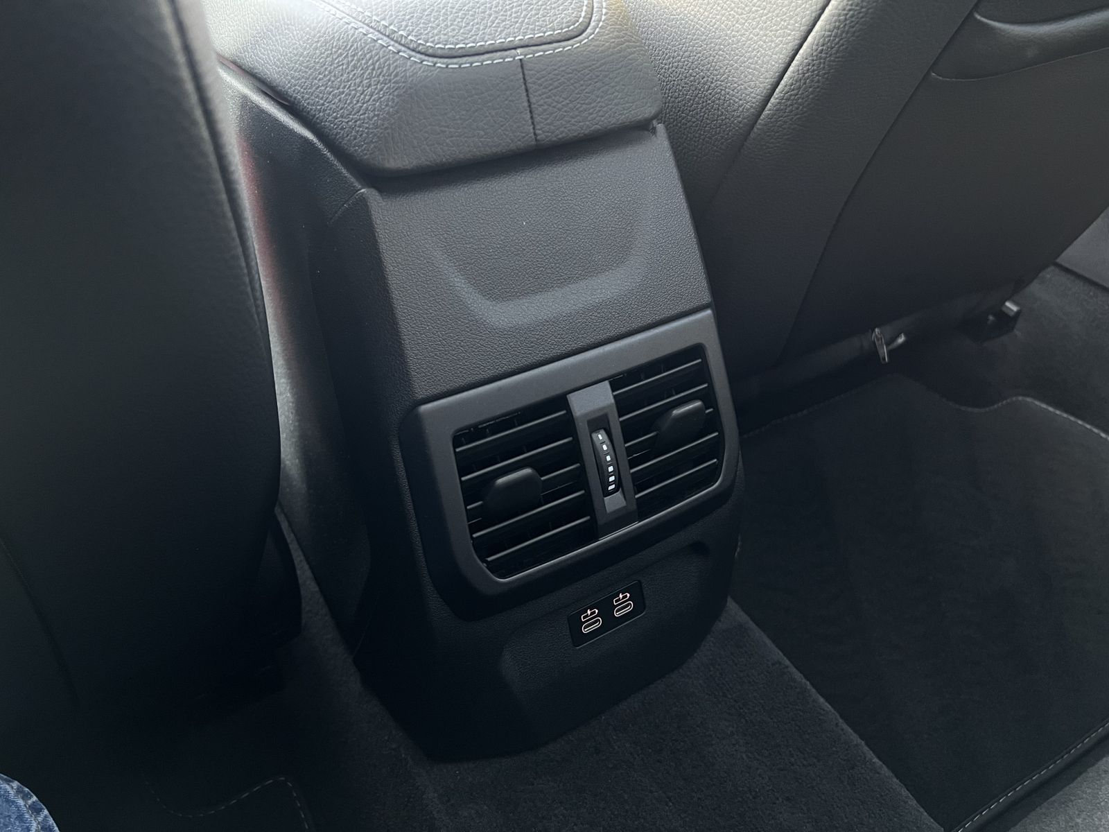 BMW 220 Gran Coupé - Bild 36