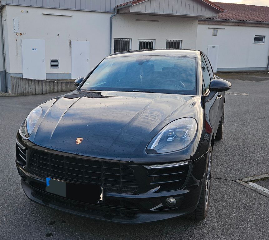 Image of Porsche Macan