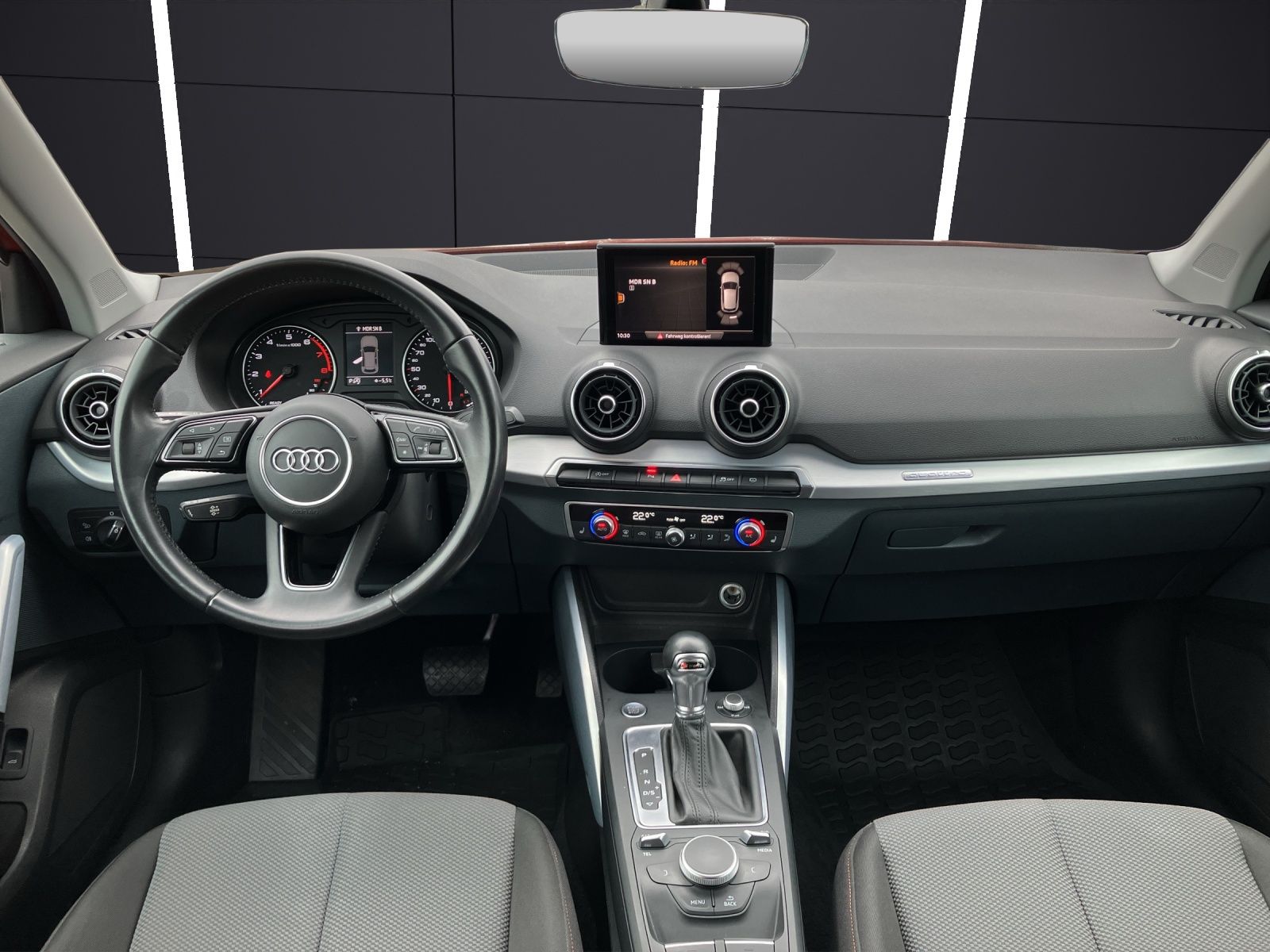 Fahrzeugabbildung Audi Q2 TFSI quattro S tronic LED SHZ APS Plus