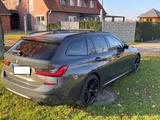 BMW 320d Touring M/HeadUP/Pano/ TÜV+Service NEU - BMW 320: Leder, Standheizung