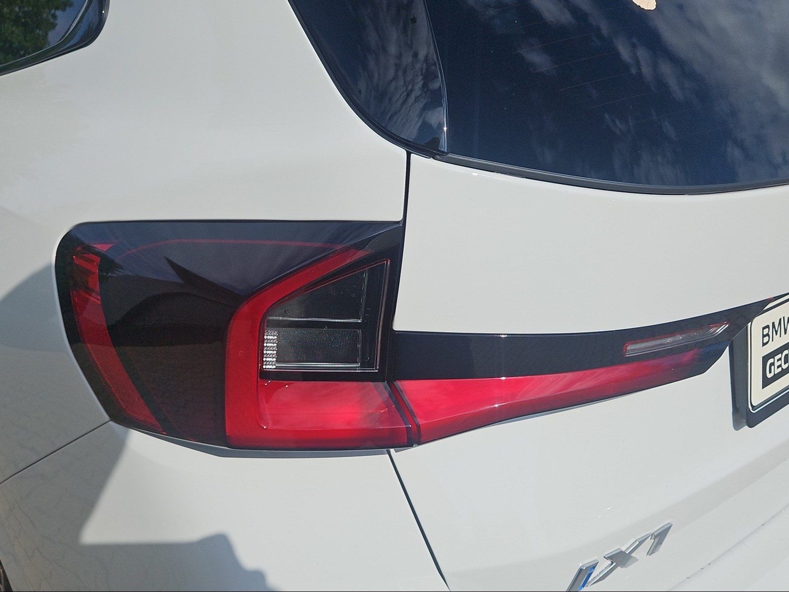 BMW iX1 - Bild 10