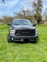 Dodge RAM 1500 5,7 Laramie LPG deut. Erstauslieferung 