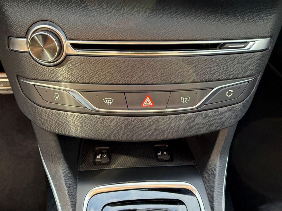 Peugeot 308 SW GT Diesel Pano Navi Kamera SHZ Alcantara