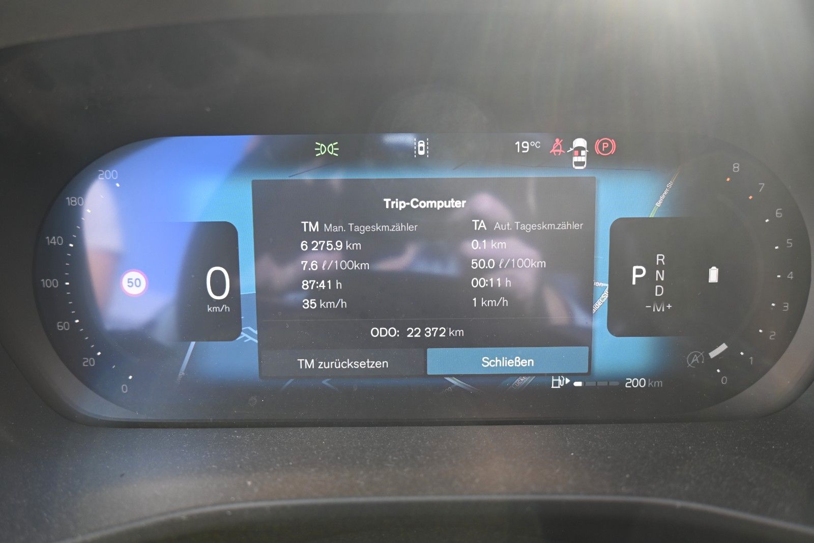 Fahrzeugabbildung Volvo XC40 B3 Benzin Core 2WD*LHZG*360°