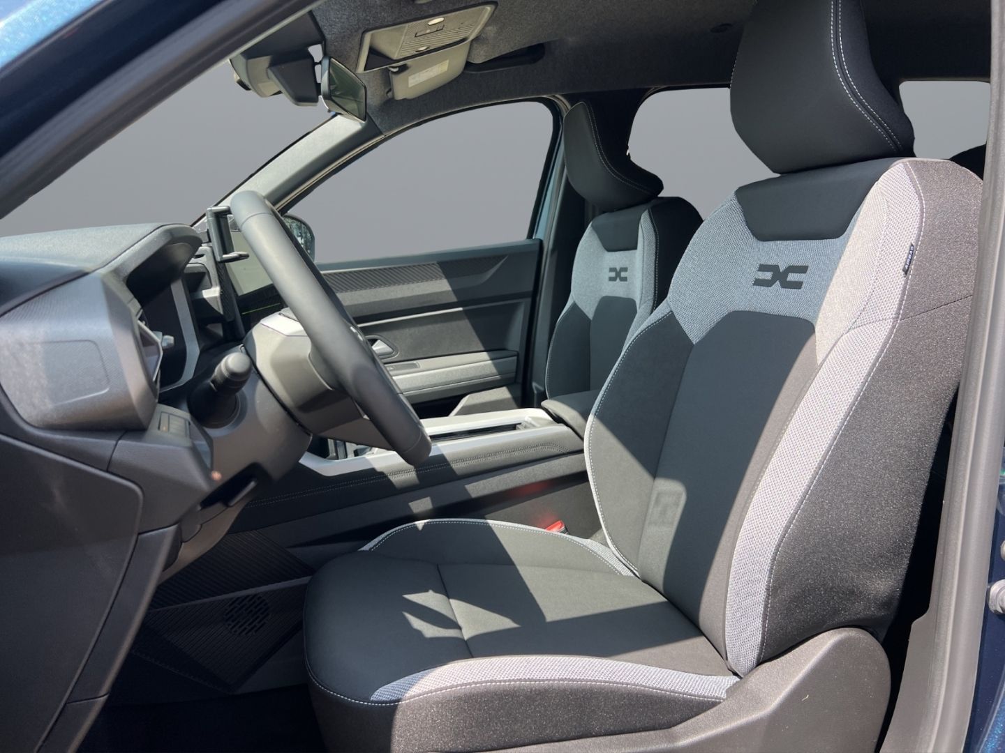 Fahrzeugabbildung Dacia Bigster Hybrid 155 Journey 1.8 E-TECH PDCv+h LED