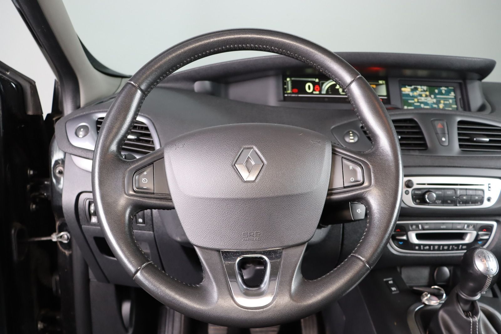 Fahrzeugabbildung Renault Grand Scenic III 1.4 dCi Limited * 7 Sitzer * Na