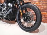 Harley-Davidson FXBB Street Bob Speichenräder - HARLEY-DAVIDSON TOURER