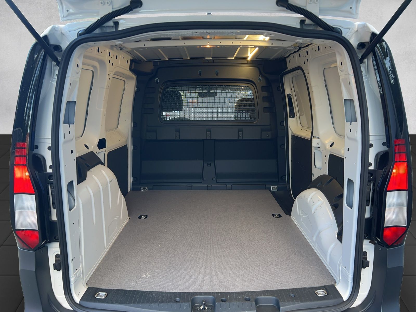 Caddy Cargo 2,0 l 75 kW TDI EU6 SCR Frontantrieb