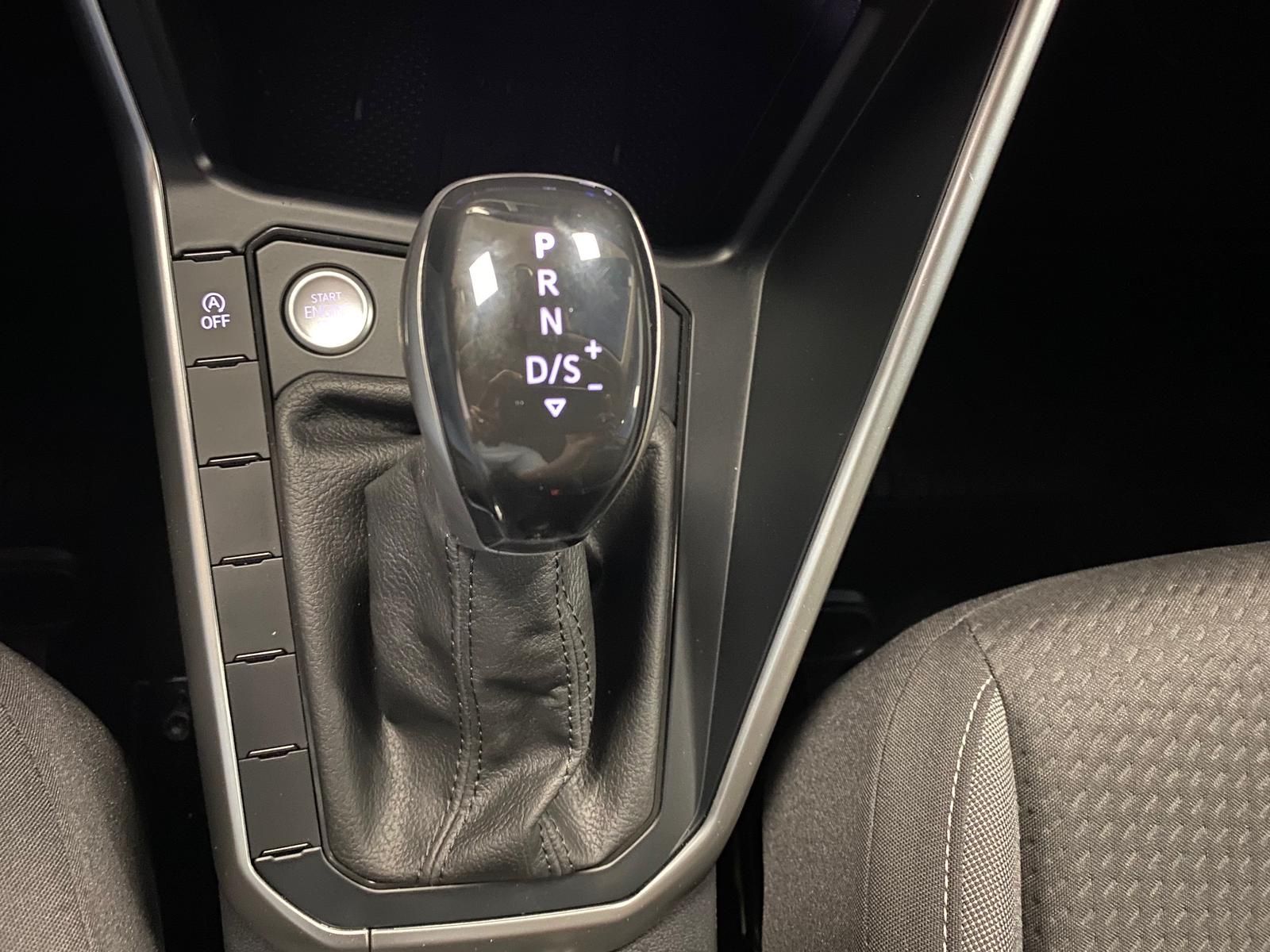 Fahrzeugabbildung Volkswagen Taigo 1.5 TSI ACT Life APP+MATRIX+ALLWETTER+RFK+