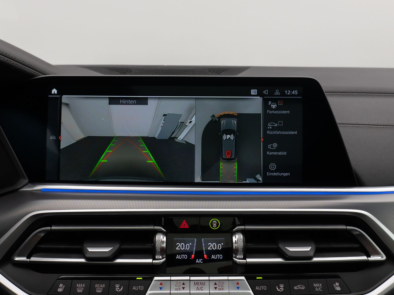 Fahrzeugabbildung BMW X5 xD30d M Sport Panorama Laser 360°HUD DAB H/K