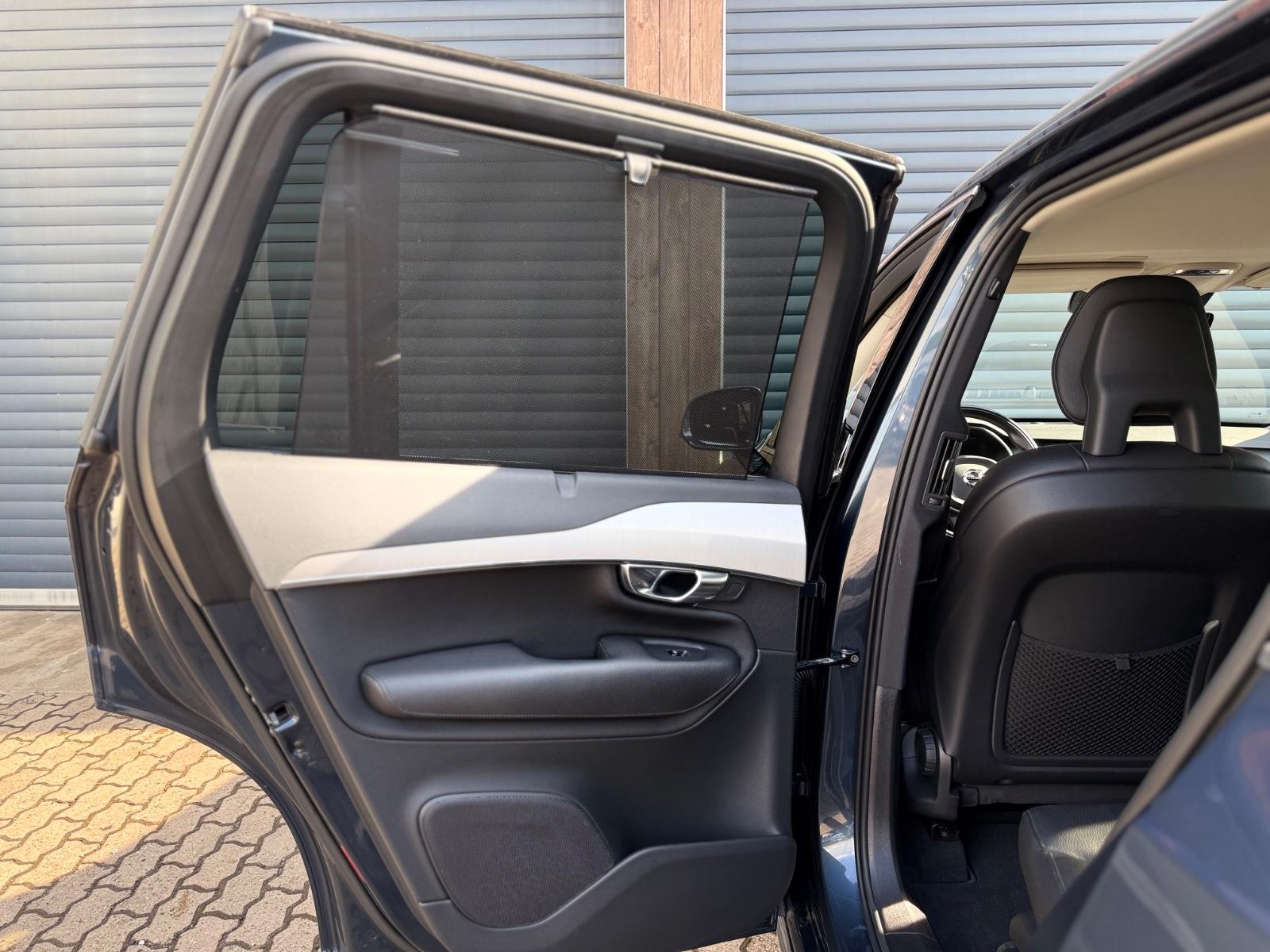 Volvo XC 90 Momentum Pro AWD/360K/LED/VirtC/AHK/H&K/