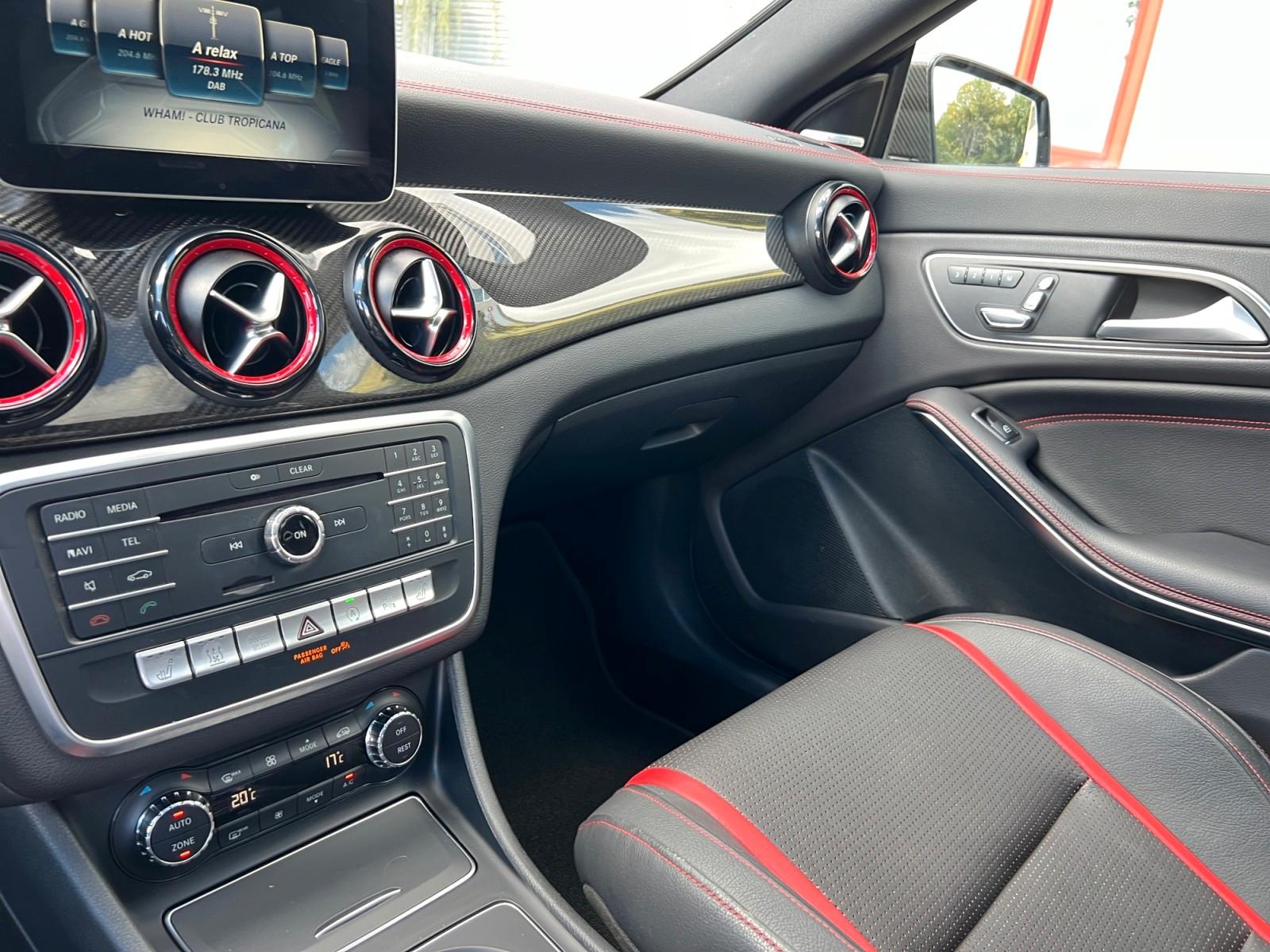 Mercedes-Benz CLA 250 SB AMG Line 4MATIC StdHzg PANO