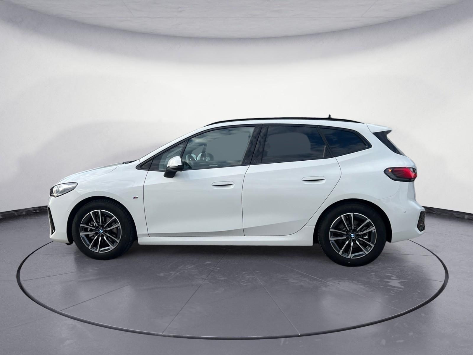BMW 220d Active Tourer M Sport Navi DSG Rückfahrkame