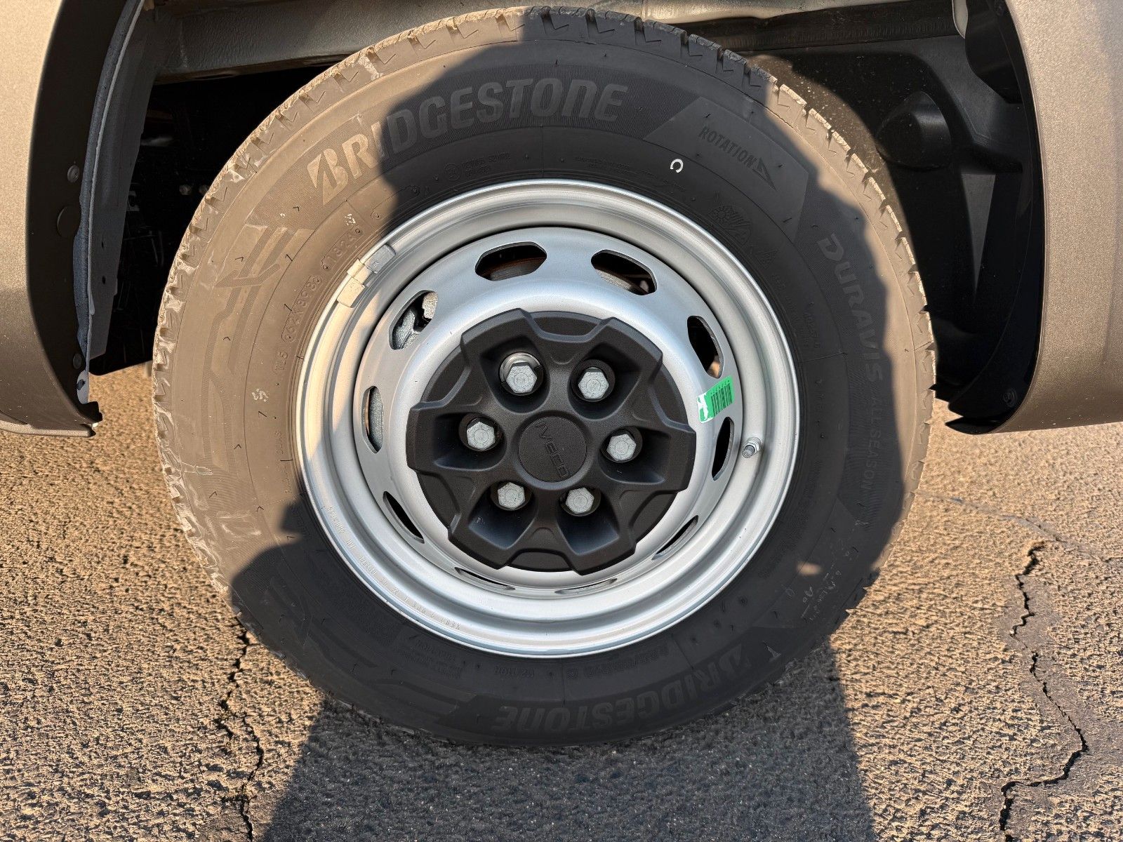 Fahrzeugabbildung Iveco Daily 35S16 A8 *R3.450mm*Automatik*AHK*