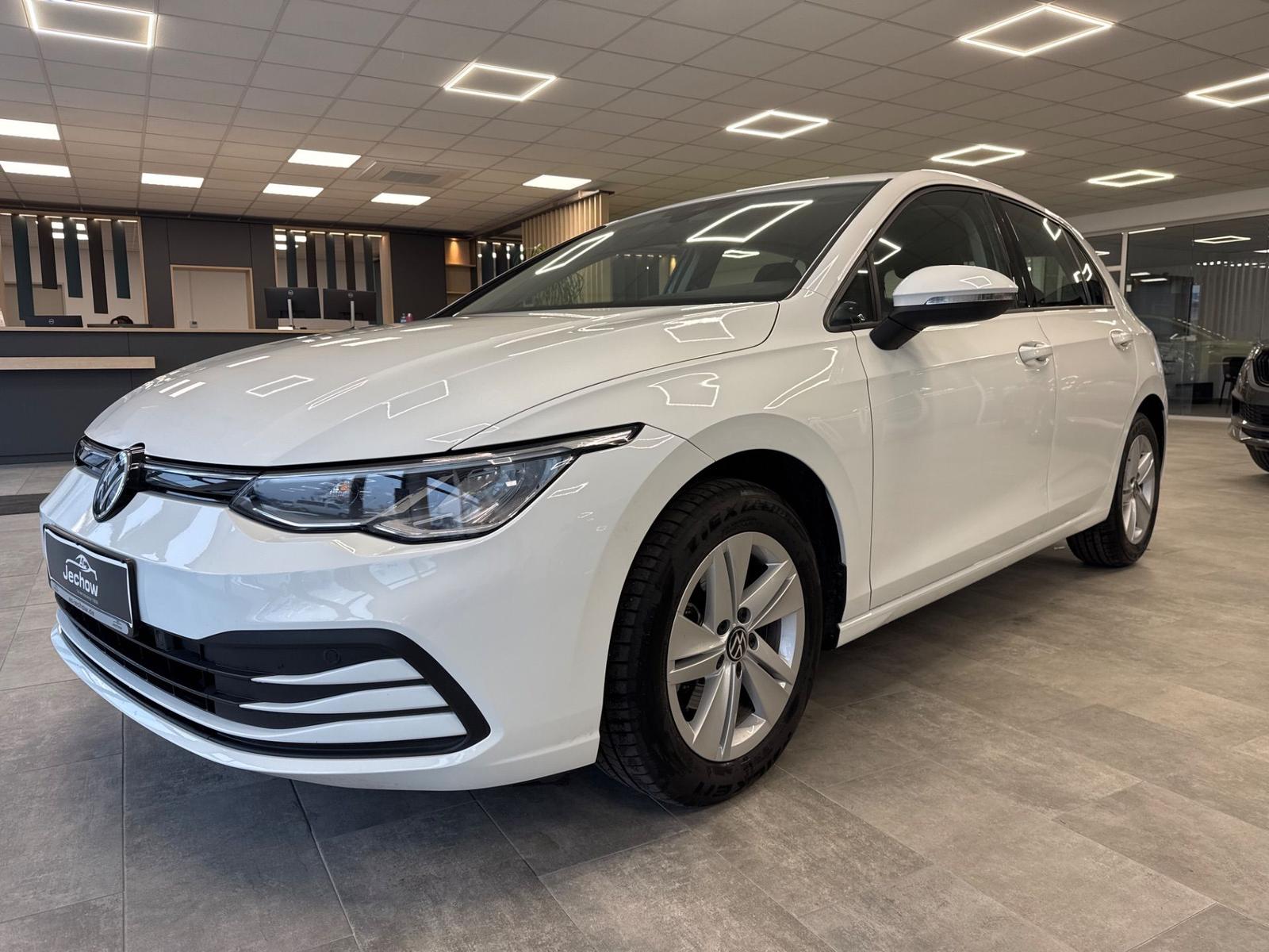 Volkswagen Golf VIII 2.0 TDI Acc Navi Shz Lenkr.beh.