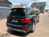 Mercedes-Benz GL 350 BlueTEC 4MATIC - - Mercedes-Benz GL 350 mit Diesel-Antrieb