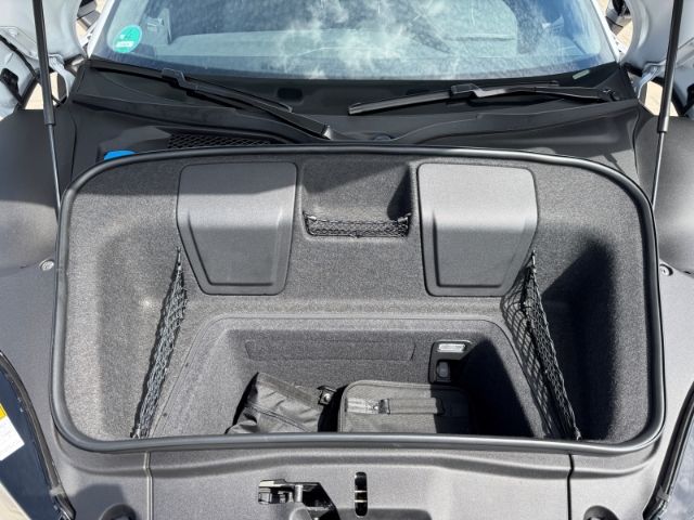 Fahrzeugabbildung Audi R8 5.2 FSI Performance Carbon Sportpaket Navi Le