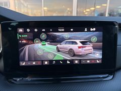 SKODA Octavia Combi 1.5 TSI  Sportline Matrix AHK Gar5