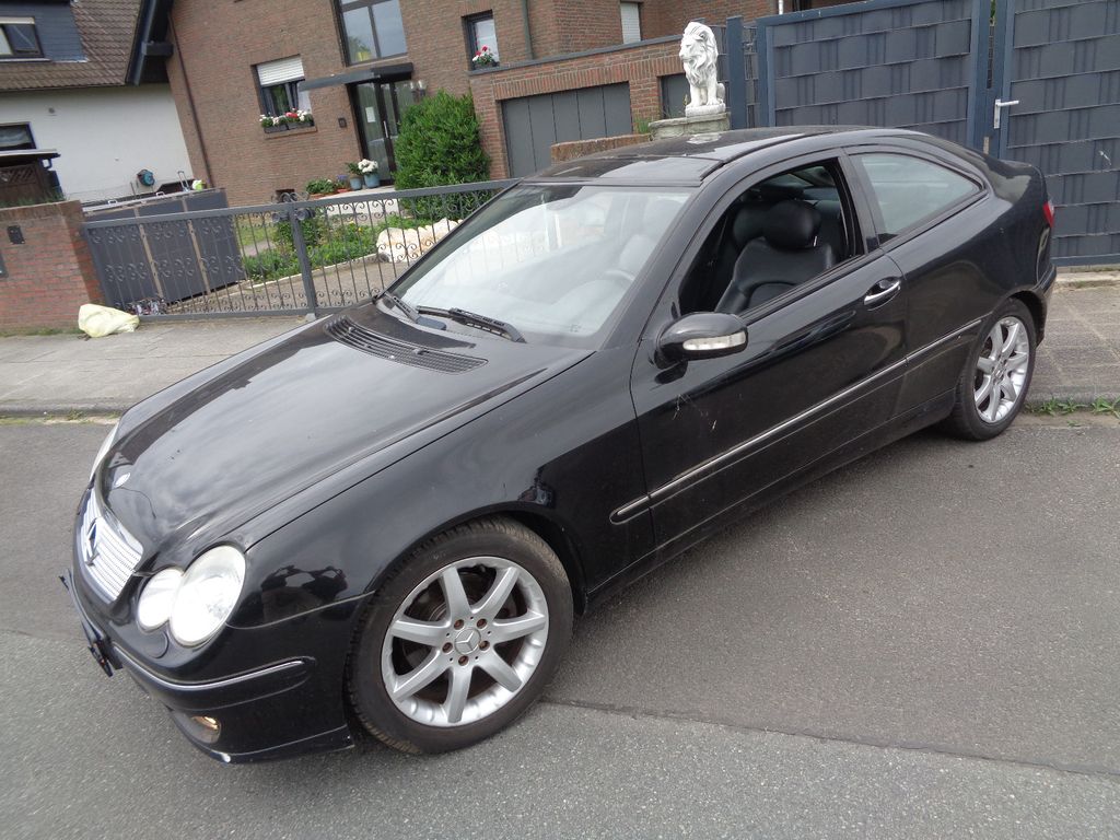 Angebot ansehen Mercedes-Benz C 230