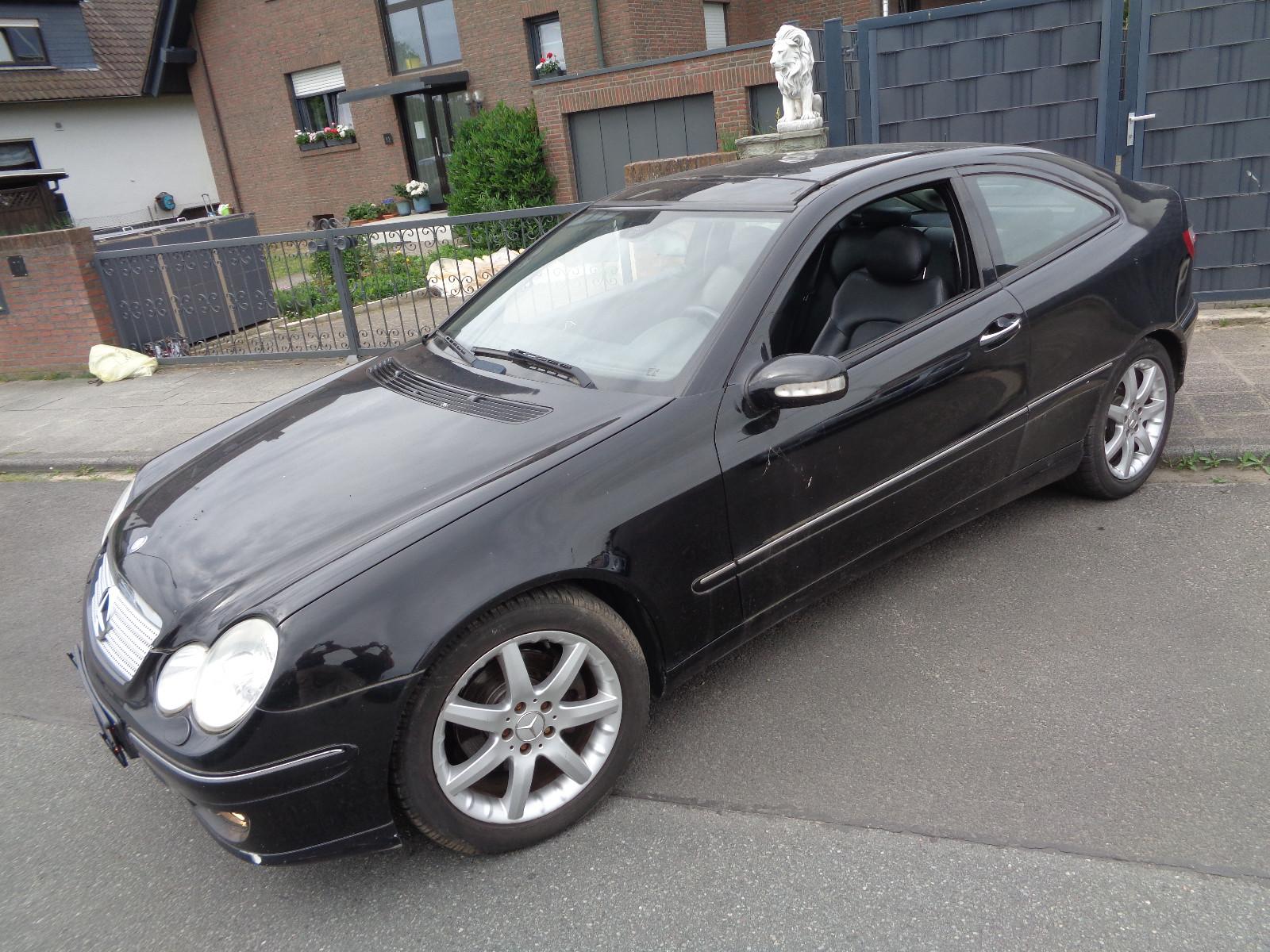 Mercedes-Benz C 230 V6 Aut. Vollleder Pano.Bi-Xenon Navi.PDC