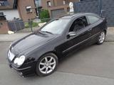 Mercedes-Benz C 230 V6 Aut. Vollleder Pano.Bi-Xenon Navi.PDC - Mercedes-Benz C 230: Coupe
