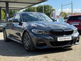 BMW 320i M Sport Limousine KAMERA NAVI DAB CARPLAY - BMW 320: Limousine, 320i