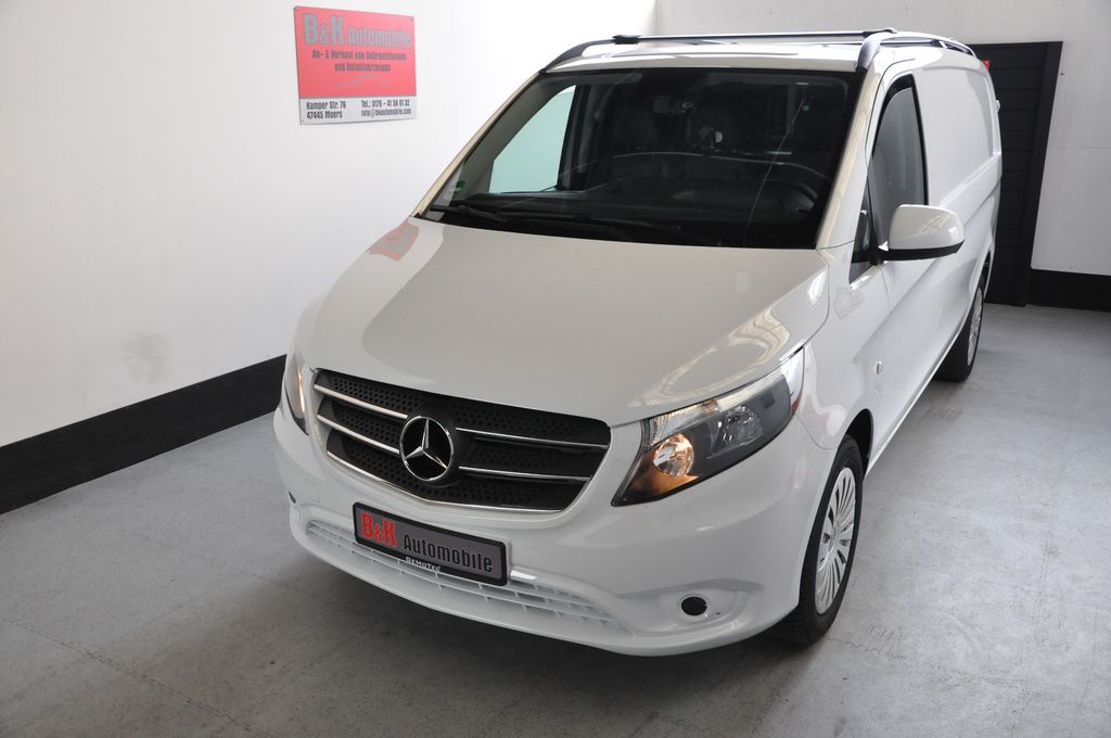 Image of Mercedes-Benz Vito