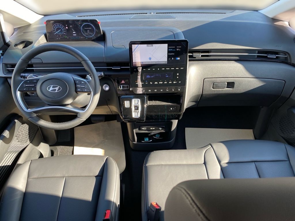 HYUNDAI Staria 1.6 T-GDI HEV Klima