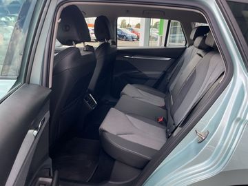 Skoda Enyaq 60 Loft *2xPDC*ACC*MATRIX*NAVI*SHZ*WÄPU*